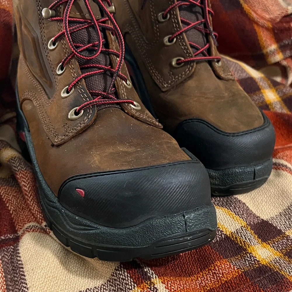 Red Wing 4402 Leather Work Boot with Steel Toes